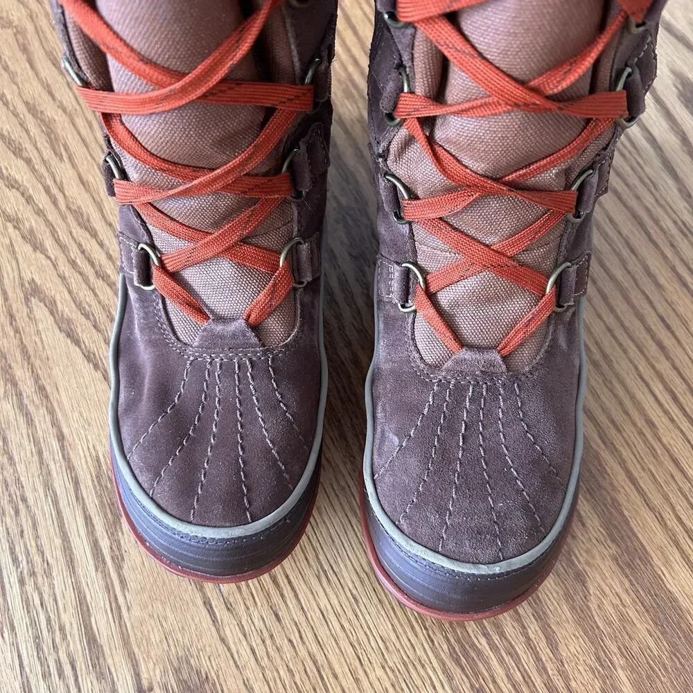 Sorel Women’s 8 Winter Snow Boots Brown Red Lace Faux Fur Tall Waterproof